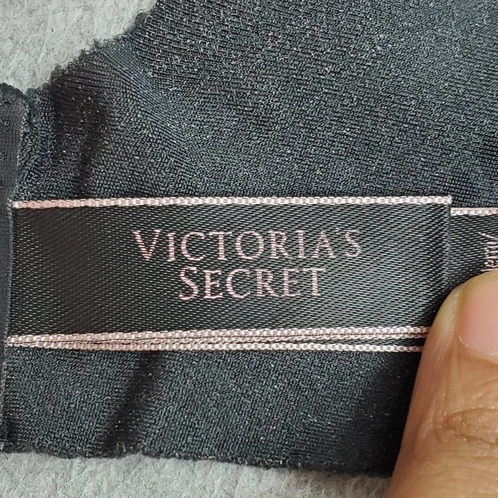 Victoria's Secret Women Bra 32DDD Black T Shirt Lined Demi Underwired Strap